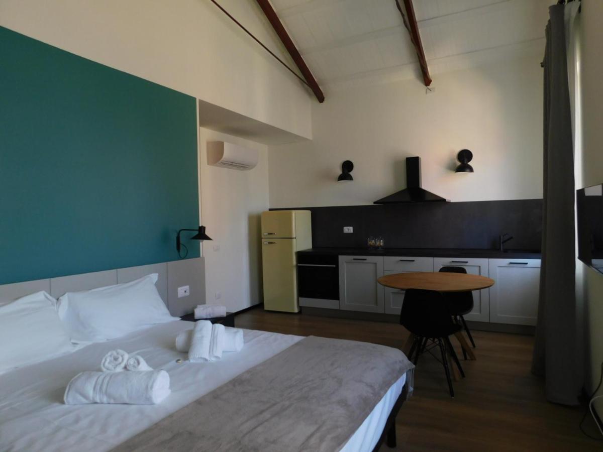 Piumaviola Beds & Apartments Parma Dış mekan fotoğraf