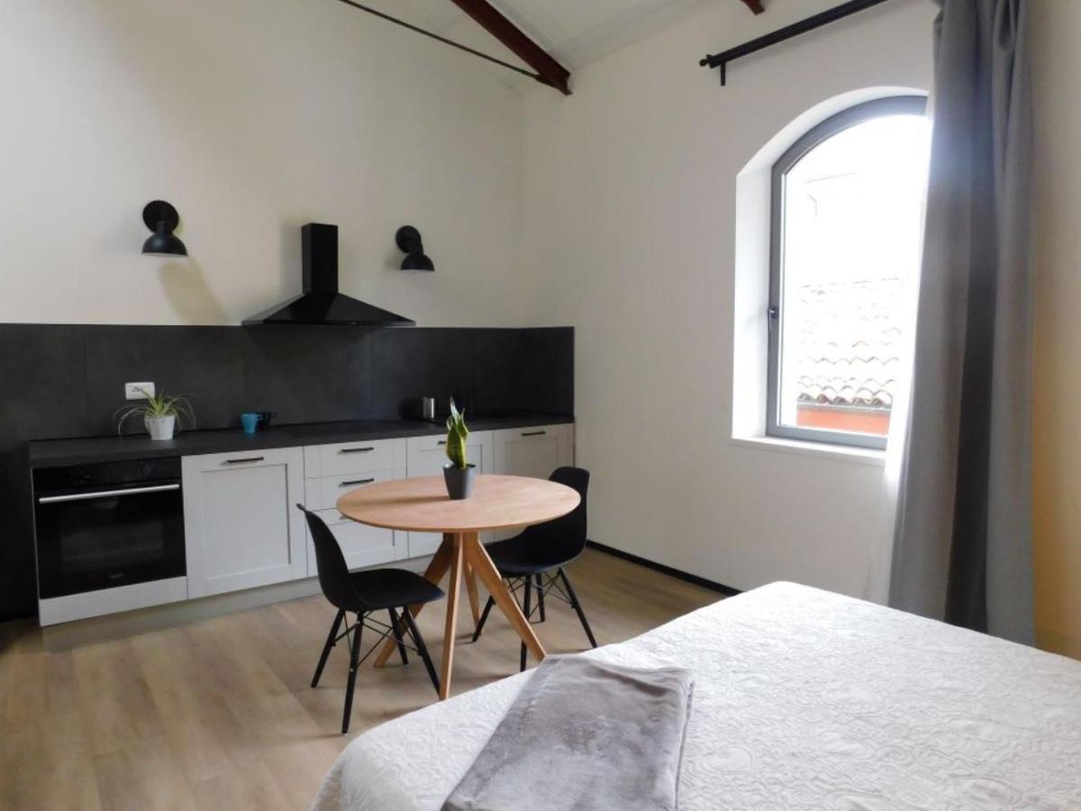 Piumaviola Beds & Apartments Parma Dış mekan fotoğraf