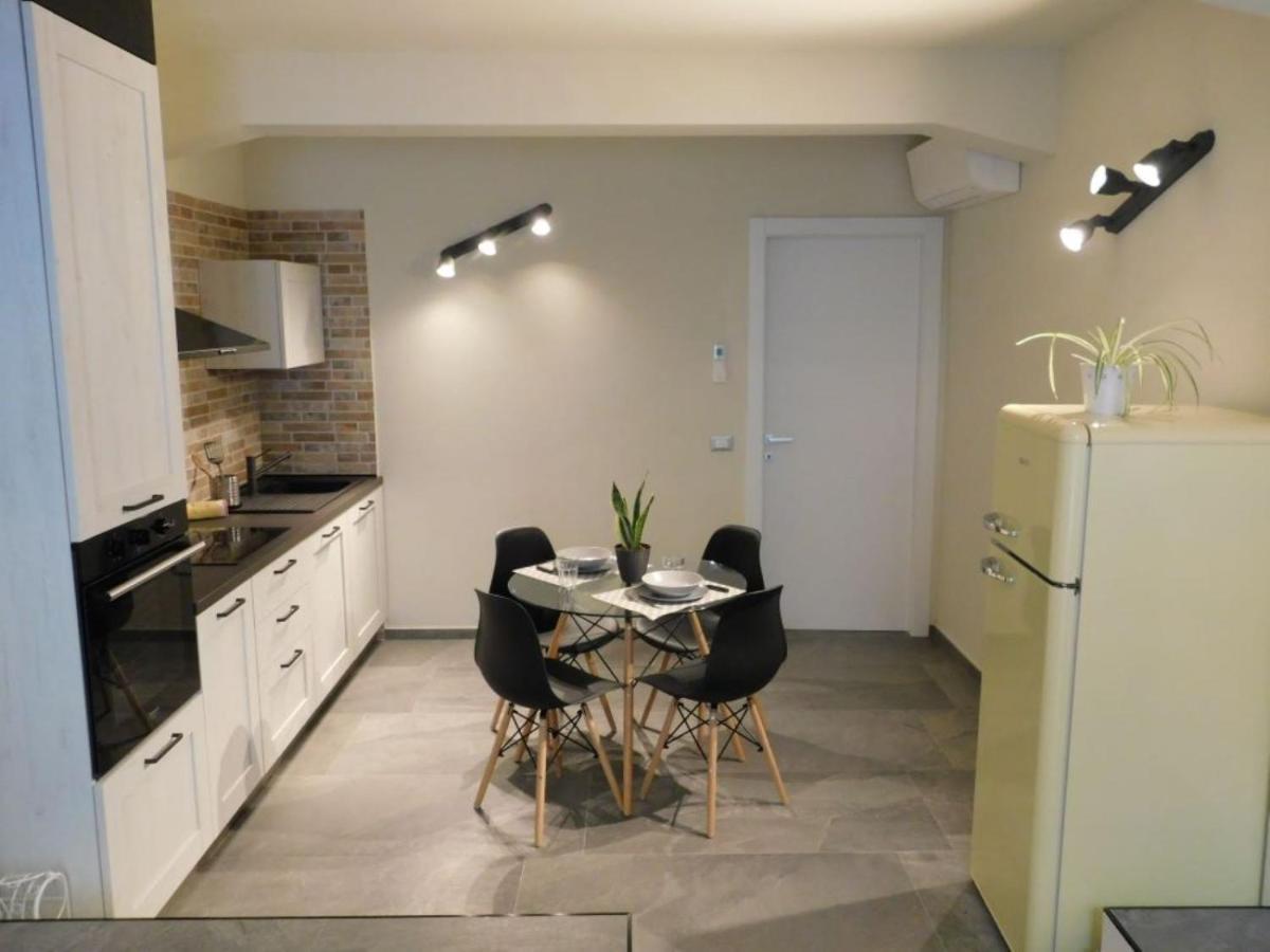 Piumaviola Beds & Apartments Parma Dış mekan fotoğraf